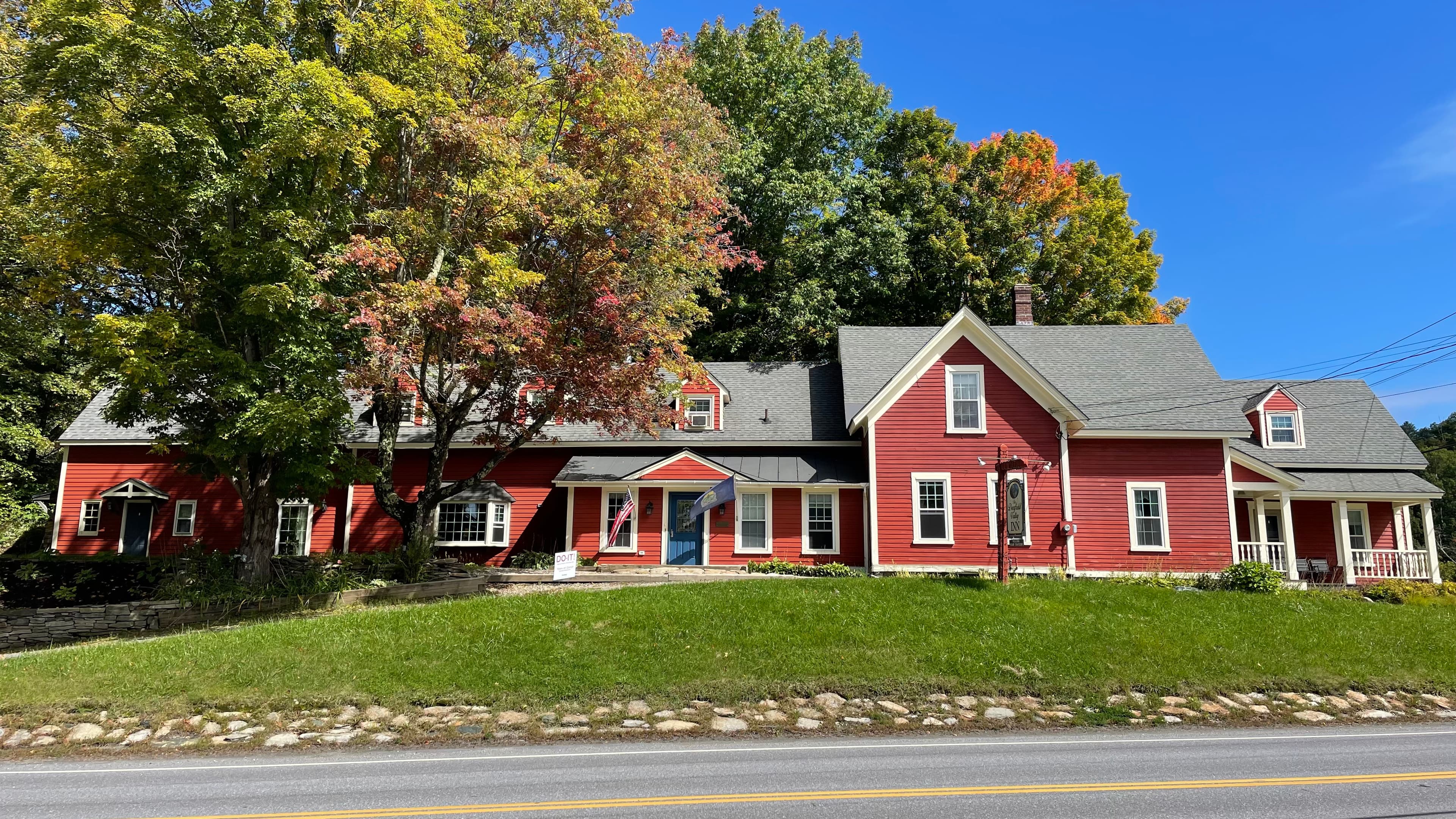 Deerfield Valley Inn exterior in autumn